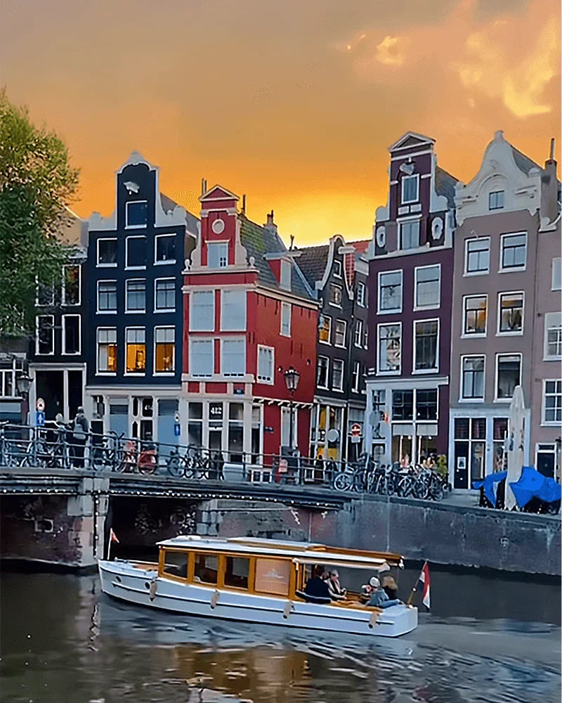 Vollständiges Motiv für Amsterdam bei Sonnenuntergang – Malen nach Zahlen